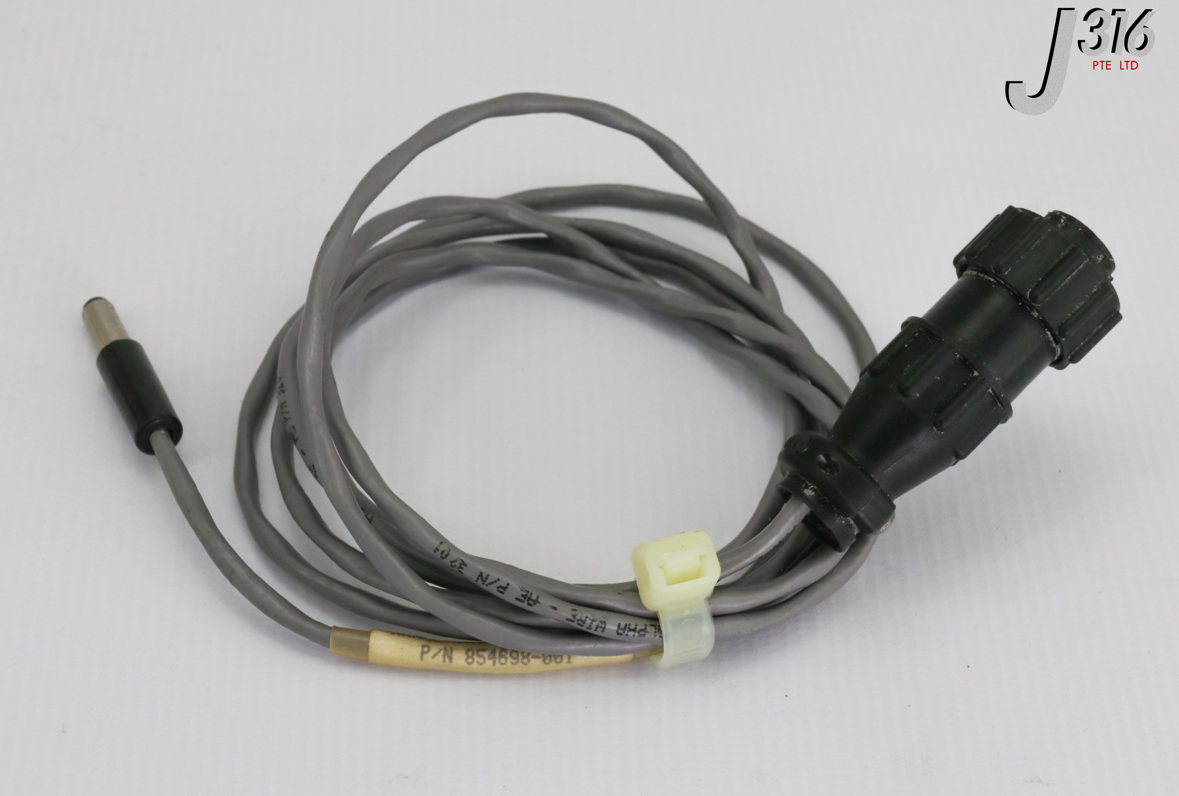 サンプル 18205 KAMAN AEROSPACE CABLE ASSY, 6FT LONG 854698-001 | eBay
